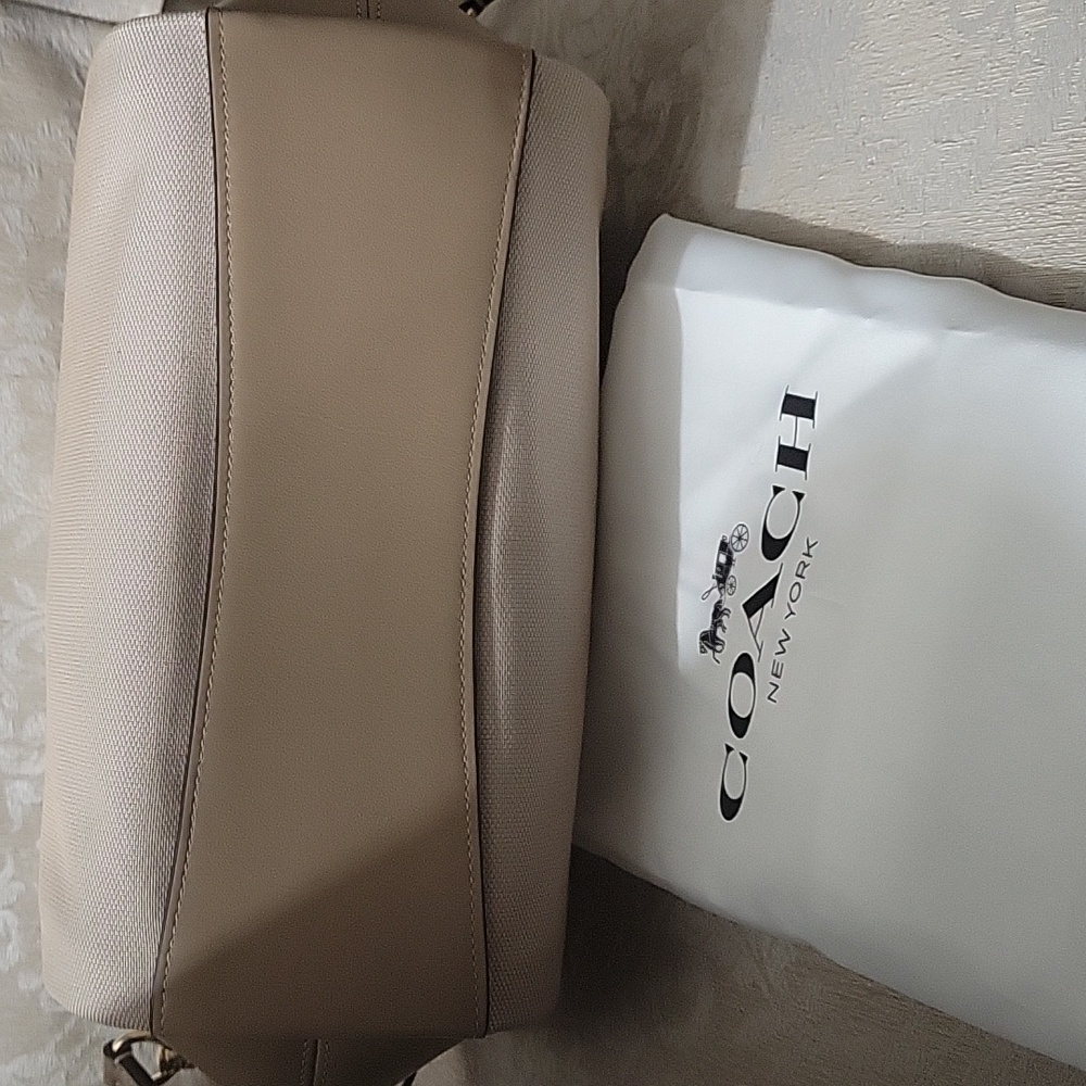 COACH BADGE ELISE SATCHEL  BAG NWOT - Picture 8 of 14